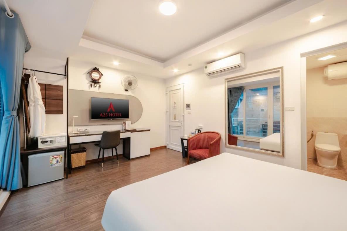 A25 Hotel - 46 Châu Long Hanoï Extérieur photo
