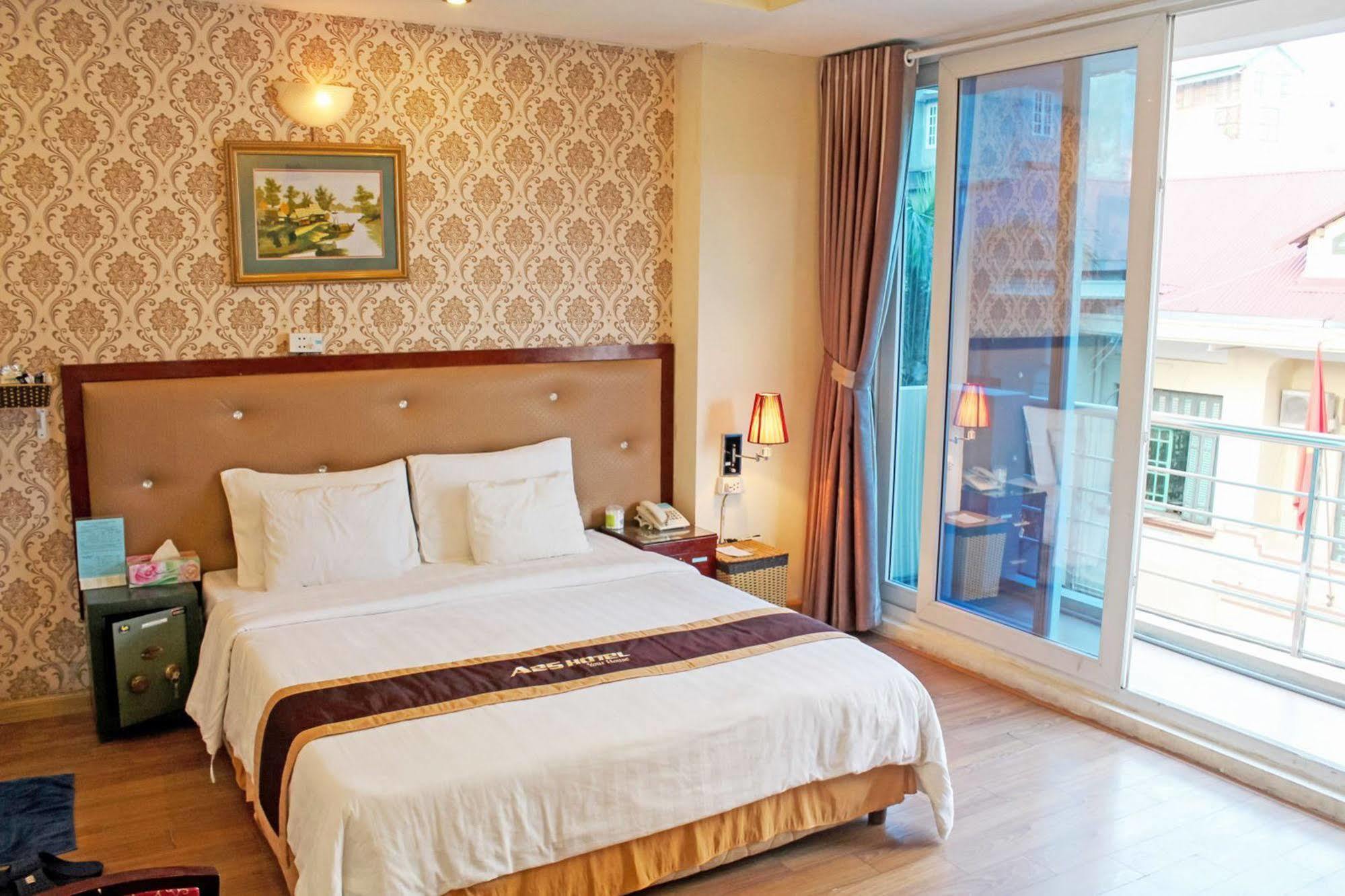 A25 Hotel - 46 Châu Long Hanoï Extérieur photo